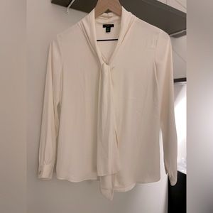 Ann taylor neck shell blouse